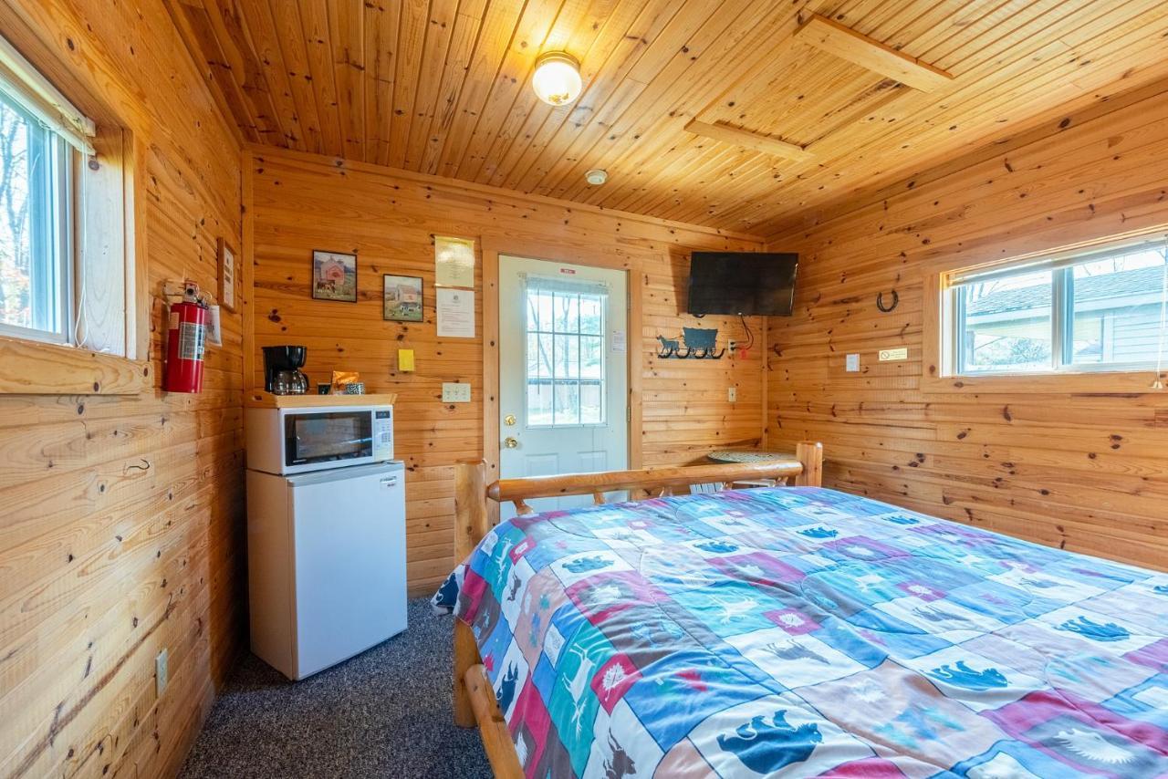 Hotel Spur Of The Moment Ranch à Mountain Extérieur photo
