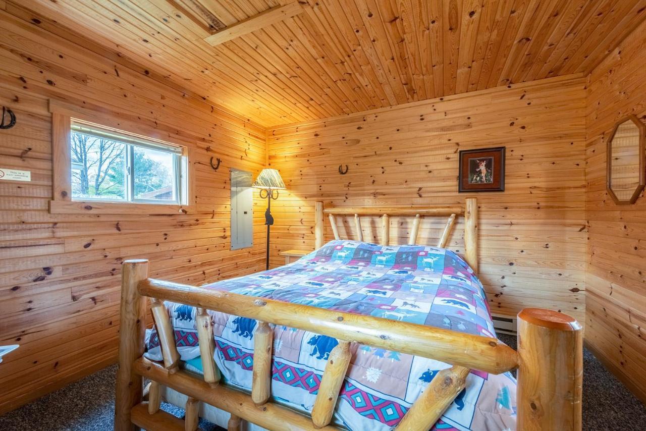 Hotel Spur Of The Moment Ranch à Mountain Extérieur photo
