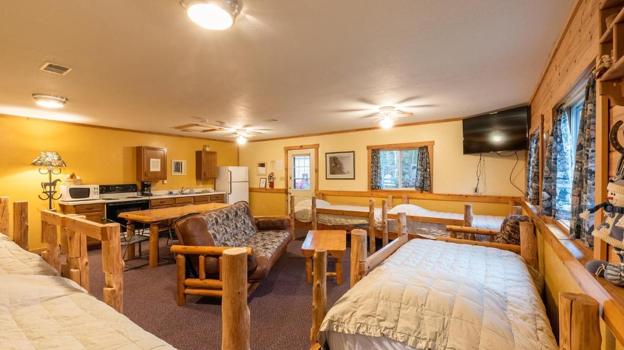 Hotel Spur Of The Moment Ranch à Mountain Extérieur photo
