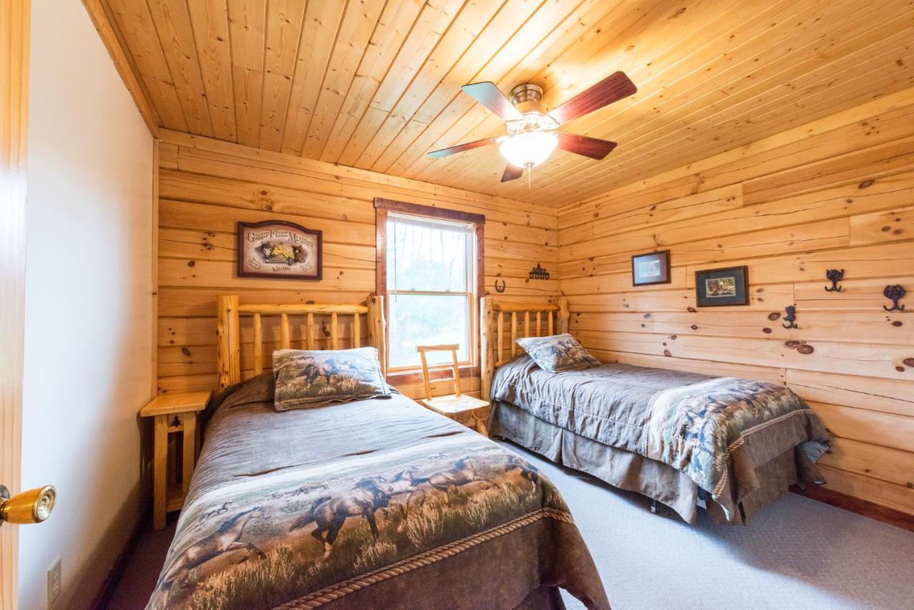 Hotel Spur Of The Moment Ranch à Mountain Extérieur photo